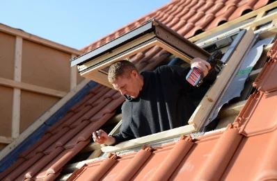 Pose de fenêtres de toit Velux à Laussou